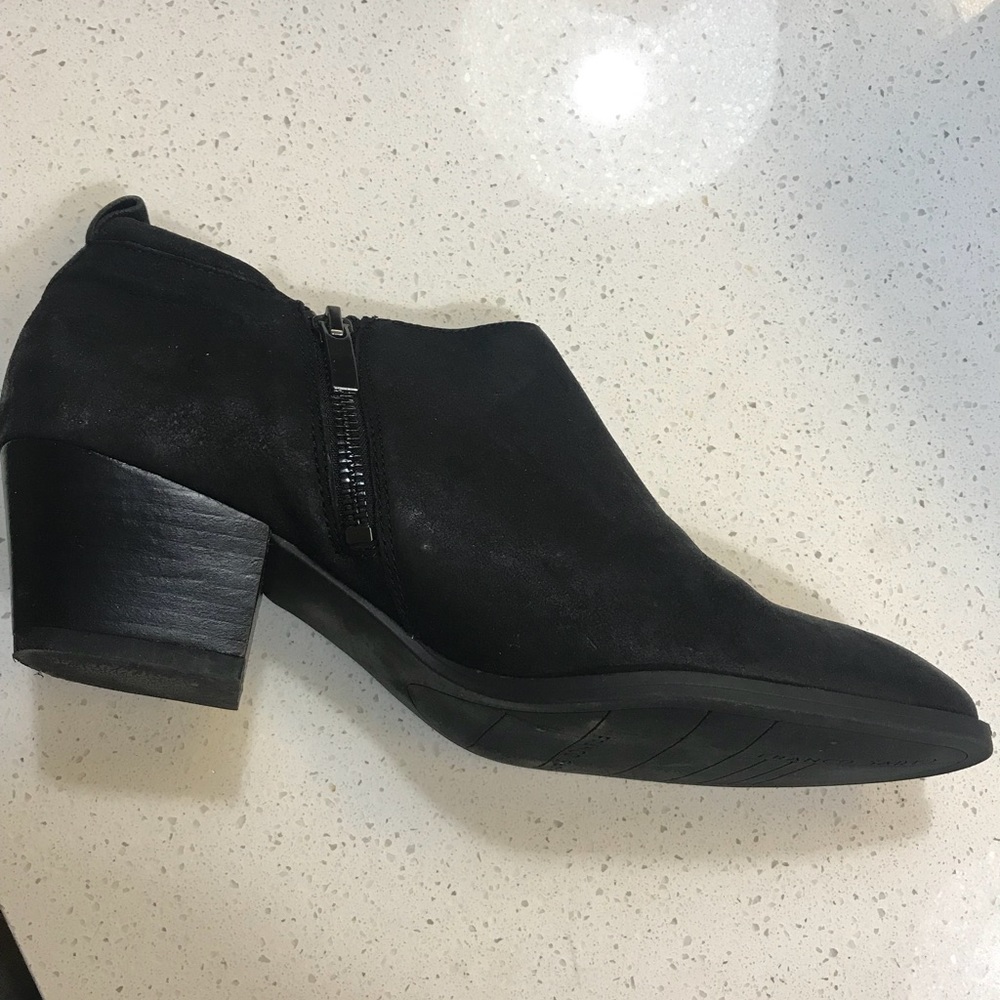 Franco Sarto Black Suede Ankle Boots sz 8